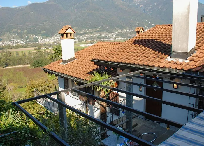 Апартаменты Casa Cavriana By Interhome Gambarogno